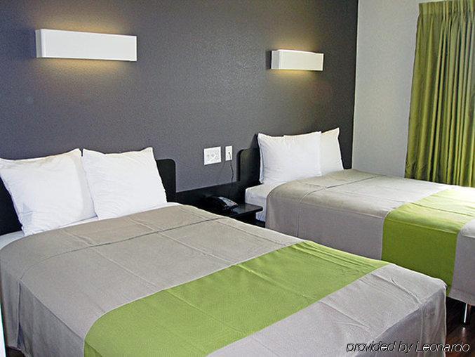 Studio 6-Orange, Tx Номер фото